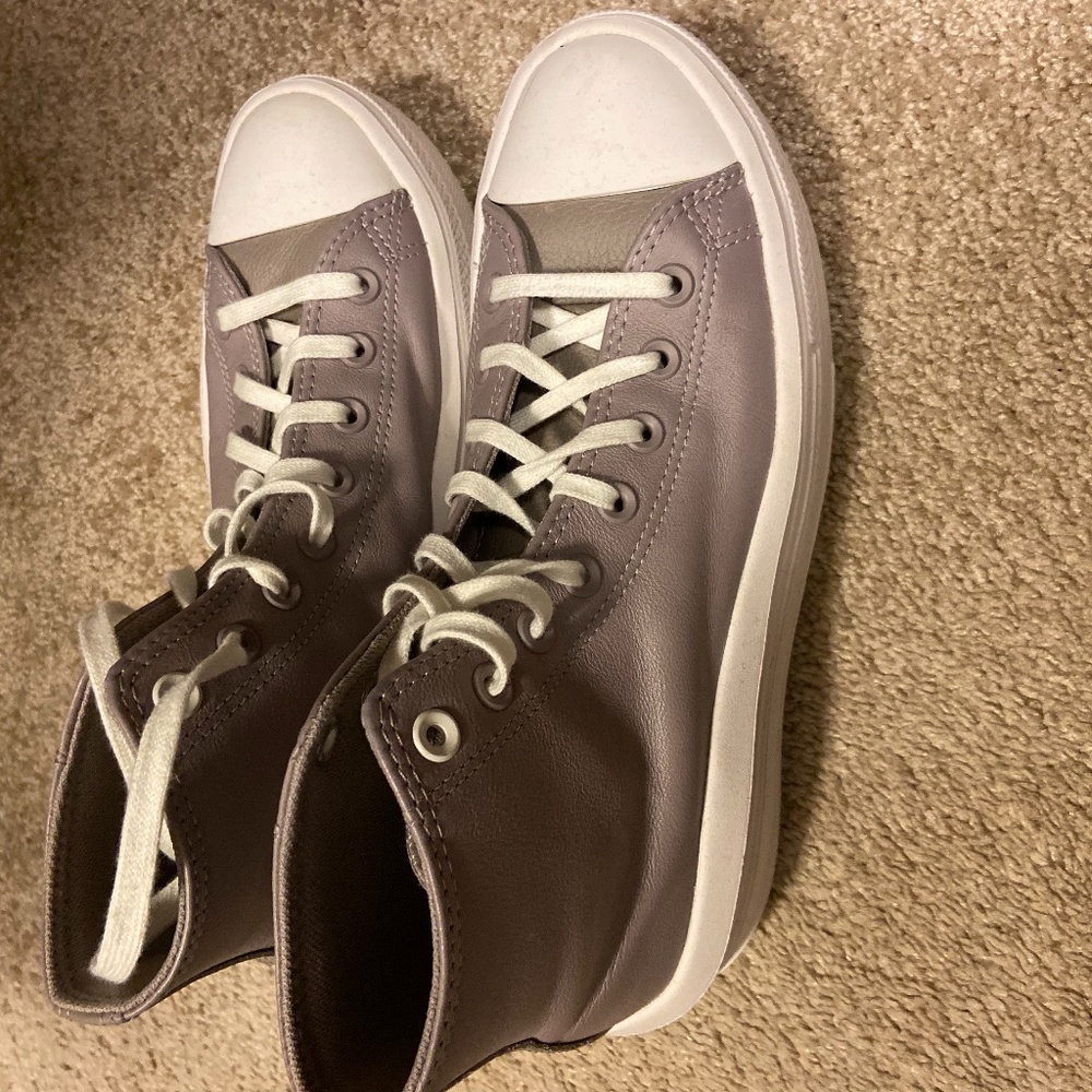 Converse Chuck Taylor Move Platform